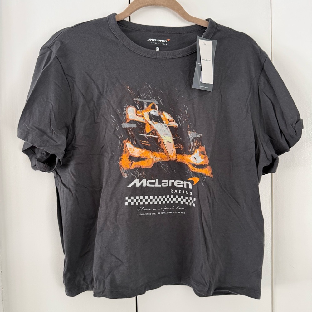 Abercrombie & Fitch Graphic Tee